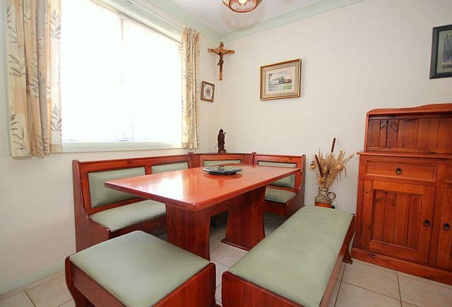 6 Faith Court, GEORGES HALL NSW 2198, Georges Hall - Thumbnail 5