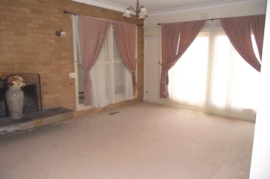566 Waverley Road, GLEN WAVERLEY VIC 3150, Glen Waverley - Thumbnail 3