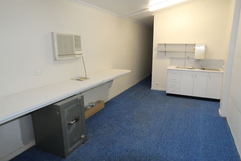 96 Parry Street, CHARLEVILLE QLD 4470, Charleville - Thumbnail 4