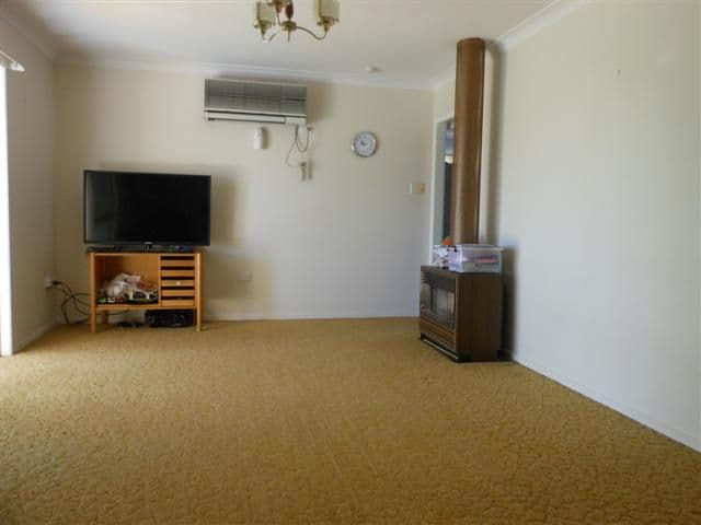 504 Alderley Street, HARRISTOWN QLD 4350, Harristown - Thumbnail 4