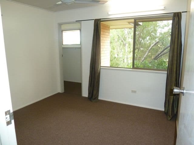 33 Margaret Street, WALKERSTON QLD 4751, Walkerston - Thumbnail 4
