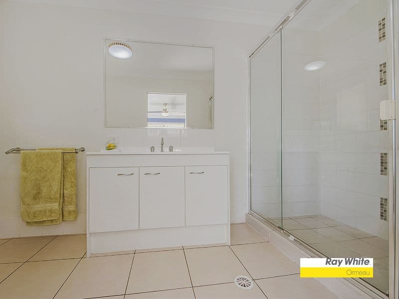 19 Glenafton Court, ORMEAU QLD 4208, Ormeau - Thumbnail 7