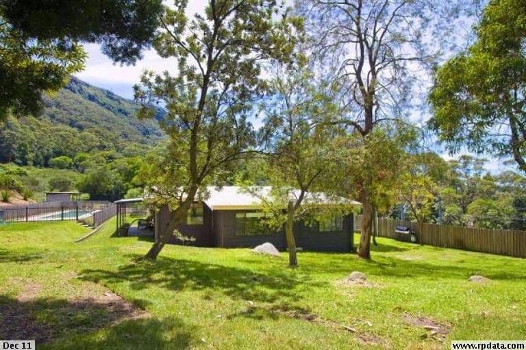 6 Sweeney Place, WOMBARRA NSW 2515, Wombarra - Thumbnail 2