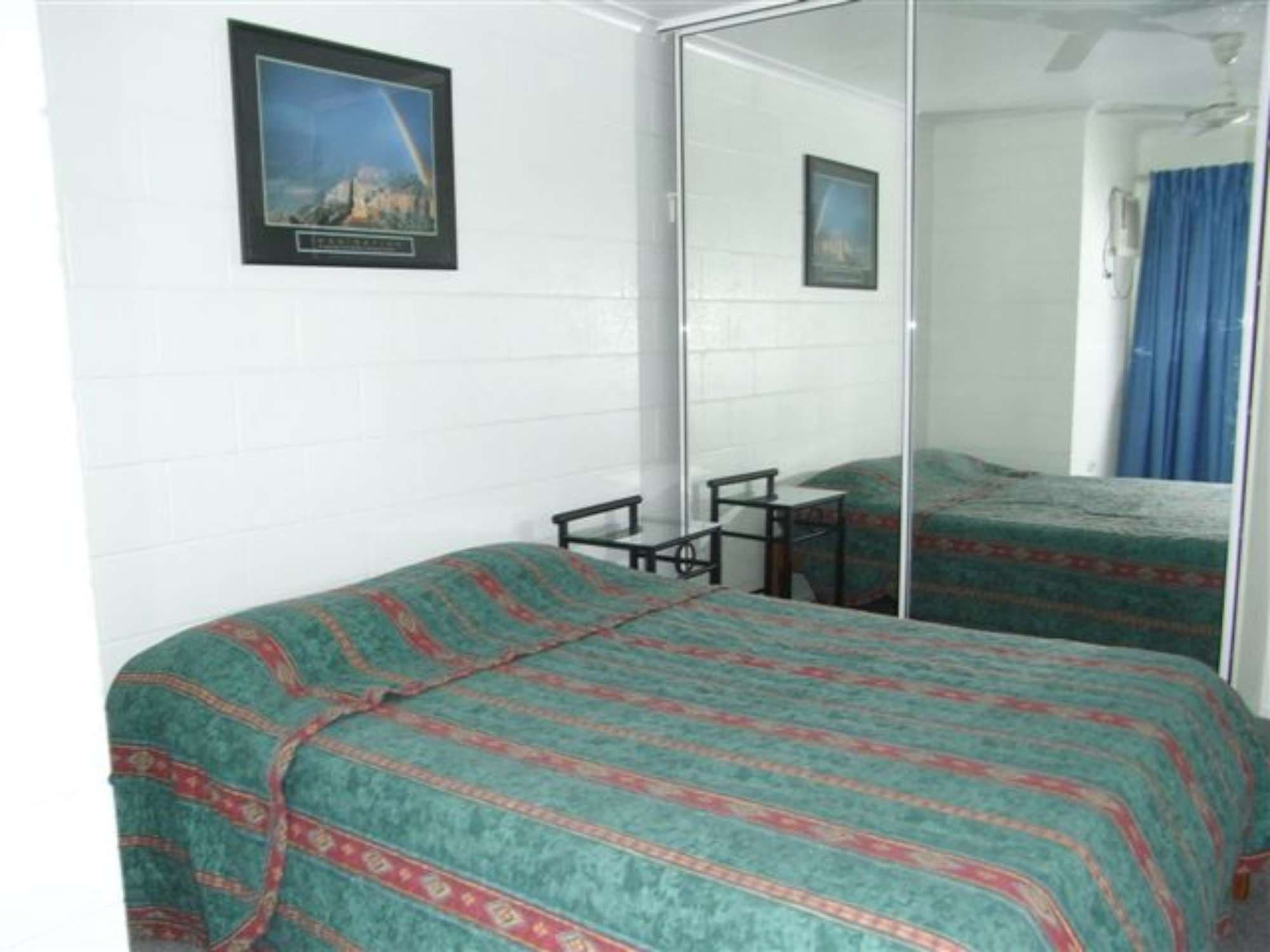 73 Punari Street, CURRAJONG QLD 4812, Currajong - Thumbnail 6