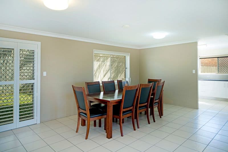 16 Spikes Court, ARUNDEL QLD 4214, Arundel - Thumbnail 5