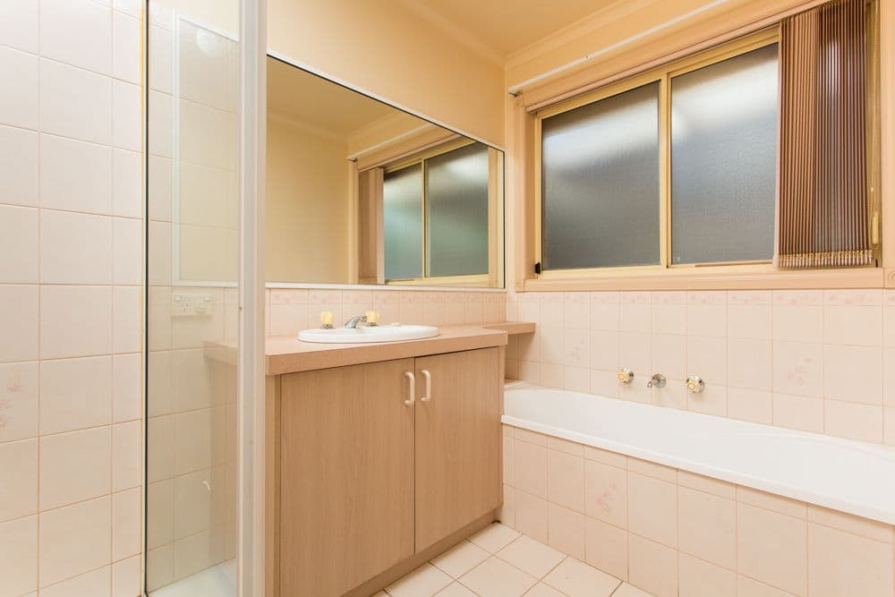 7 Matthew Flinders Drive, MILDURA VIC 3500, Mildura - Thumbnail 2