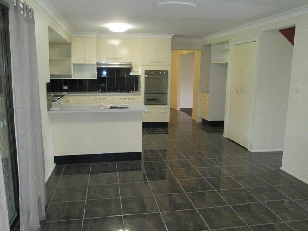 21 Palmridge Court, Deception Bay QLD 4508, Deception Bay - Thumbnail 3