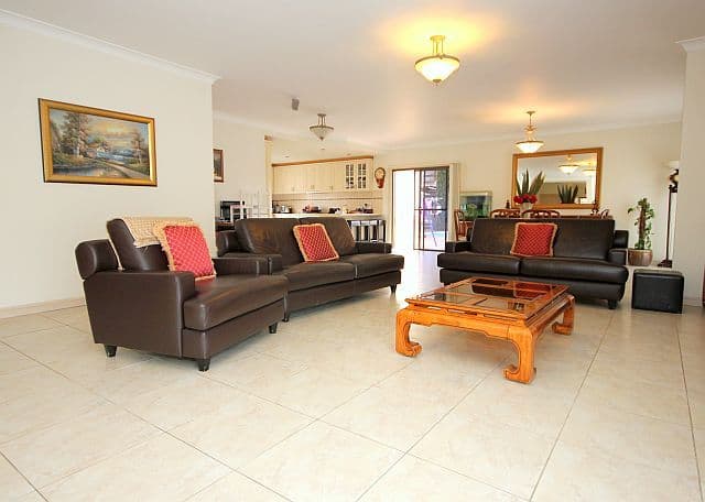 78 Hillcrest Avenue, GREENACRE NSW 2190, Greenacre - Thumbnail 4