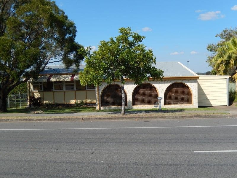 8 Raceview Street, RACEVIEW QLD 4305, Raceview - Image 1