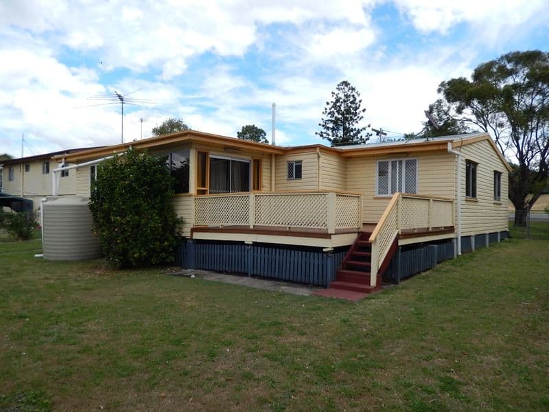 8 Raceview Street, RACEVIEW QLD 4305, Raceview - Thumbnail 3
