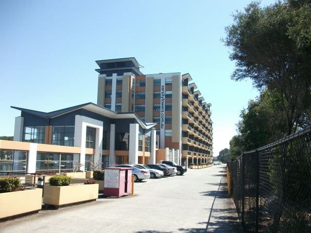  25 LAKE ORR Drive, ROBINA QLD 4226, Robina - Thumbnail 2