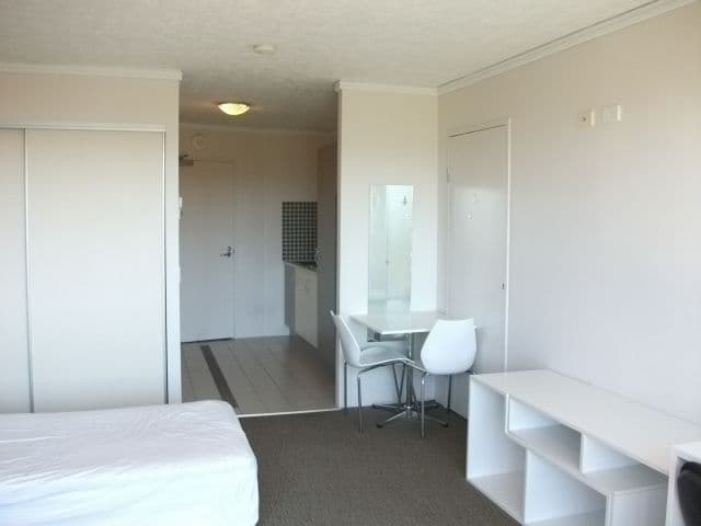  25 LAKE ORR Drive, ROBINA QLD 4226, Robina - Thumbnail 8