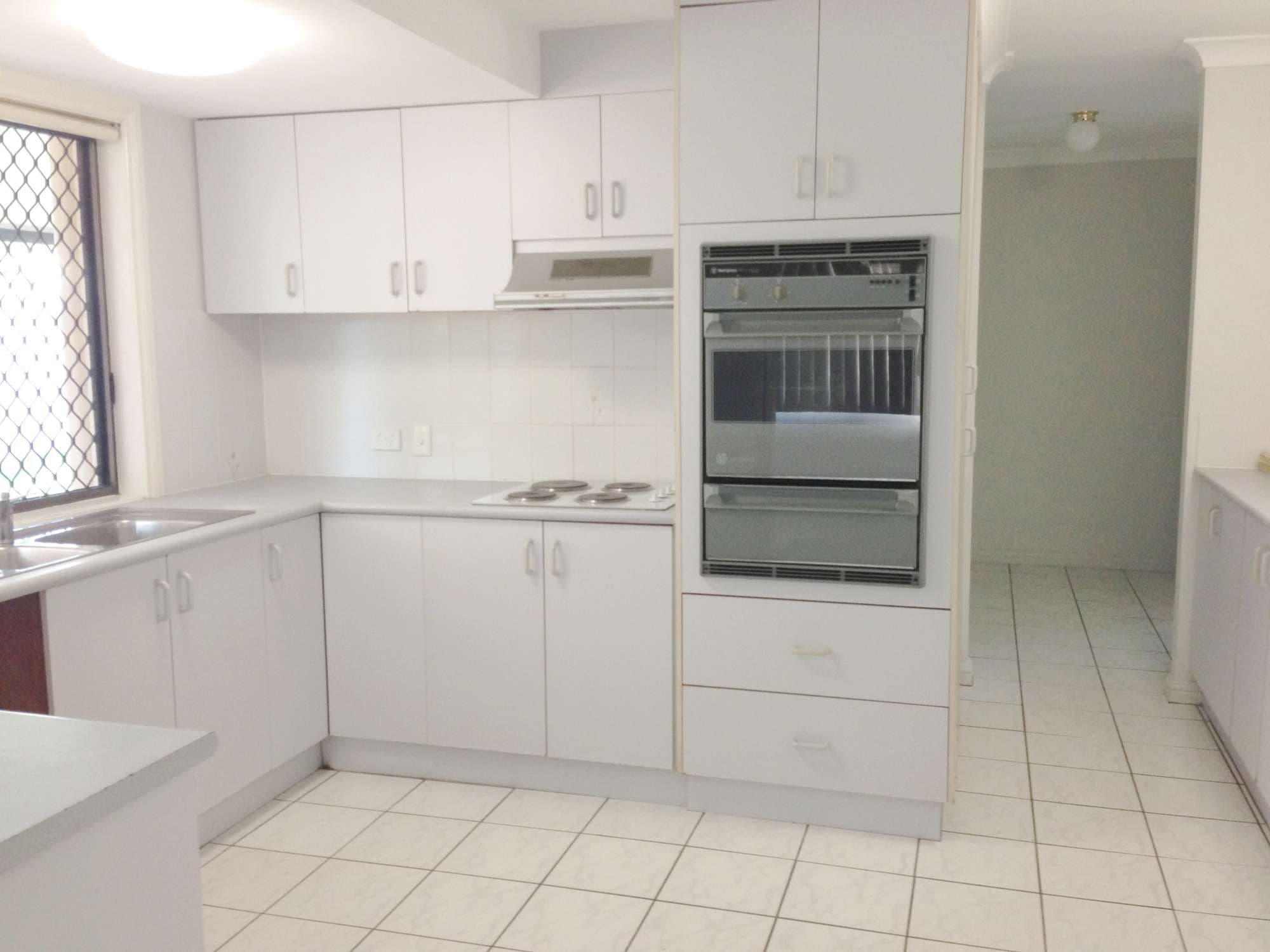 4 Nerine Court, HEATLEY QLD 4814, Heatley - Thumbnail 2