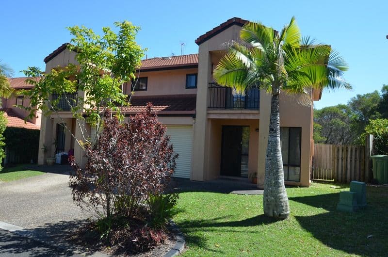 153 Greenacre Drive, ARUNDEL QLD 4214, Arundel - Image 1