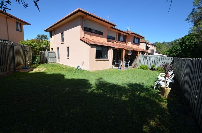 153 Greenacre Drive, ARUNDEL QLD 4214, Arundel - Thumbnail 5
