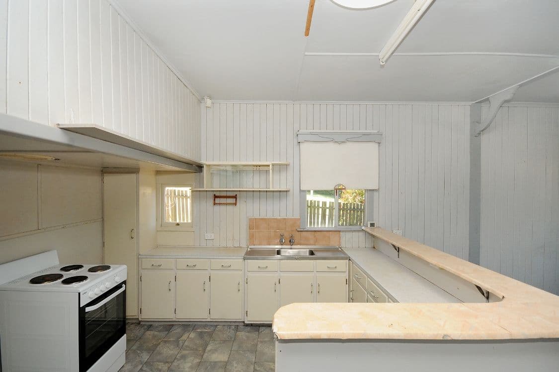 43 North Street, HARLAXTON QLD 4350, Harlaxton - Thumbnail 2