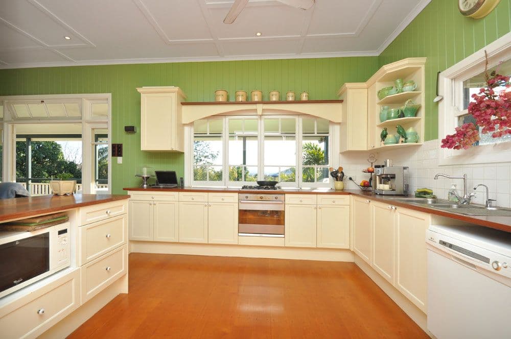51 Brinawa Street, CAMP HILL QLD 4152, Camp Hill - Thumbnail 2