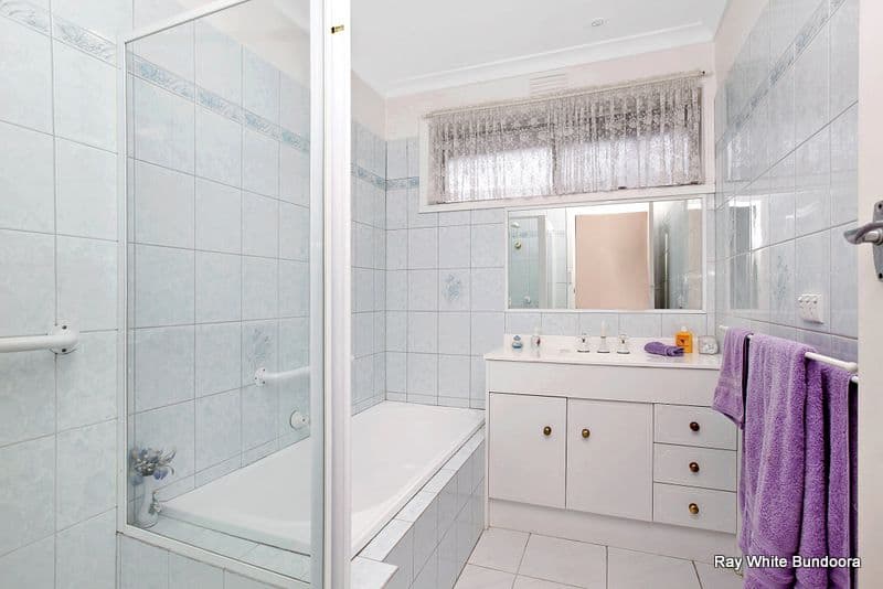5 Cambridge Way, BUNDOORA VIC 3083, Bundoora - Thumbnail 5