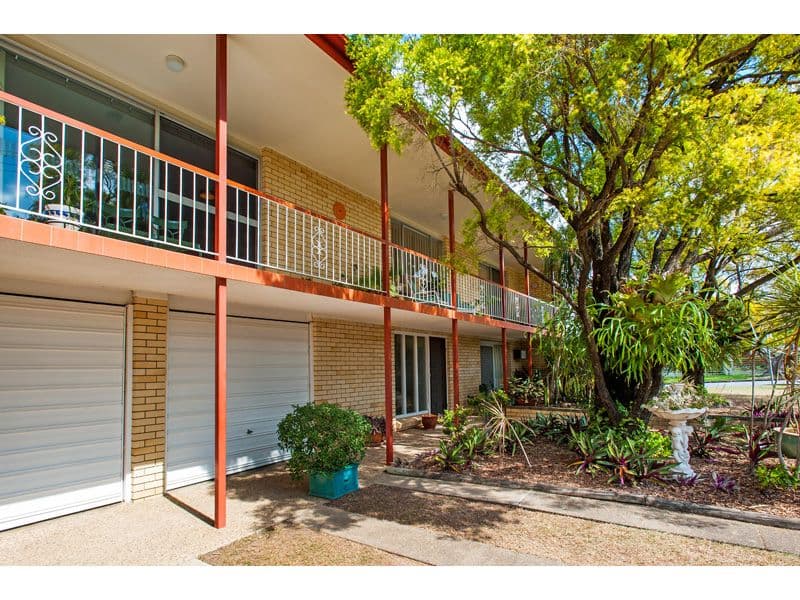 1 Miandetta Street, MANSFIELD QLD 4122, Mansfield - Image 1