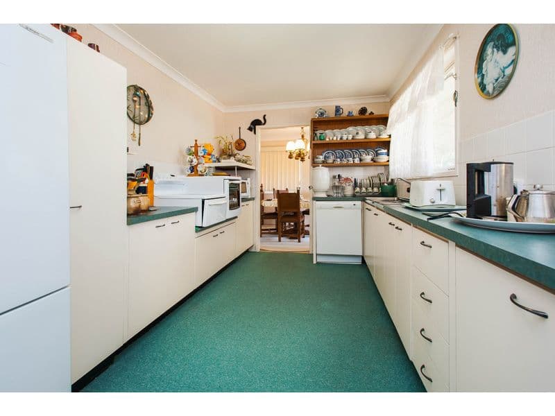 1 Miandetta Street, MANSFIELD QLD 4122, Mansfield - Thumbnail 7