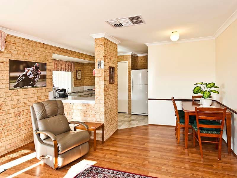 18A Birkdale Court, COOLOONGUP WA 6168, Cooloongup - Thumbnail 2