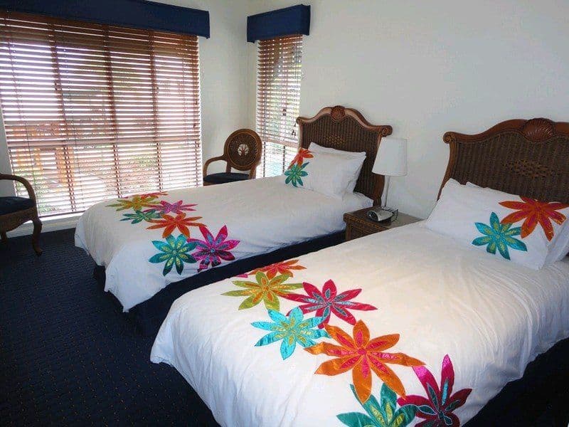 18 Palm Street, TINAROO QLD 4872, Tinaroo - Thumbnail 5