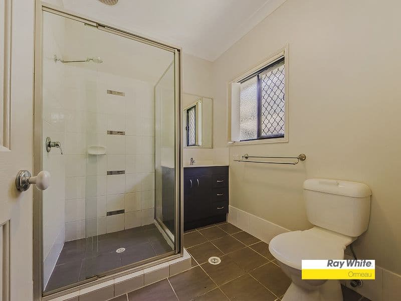 18 Armani Avenue, PIMPAMA QLD 4209, Pimpama - Thumbnail 7
