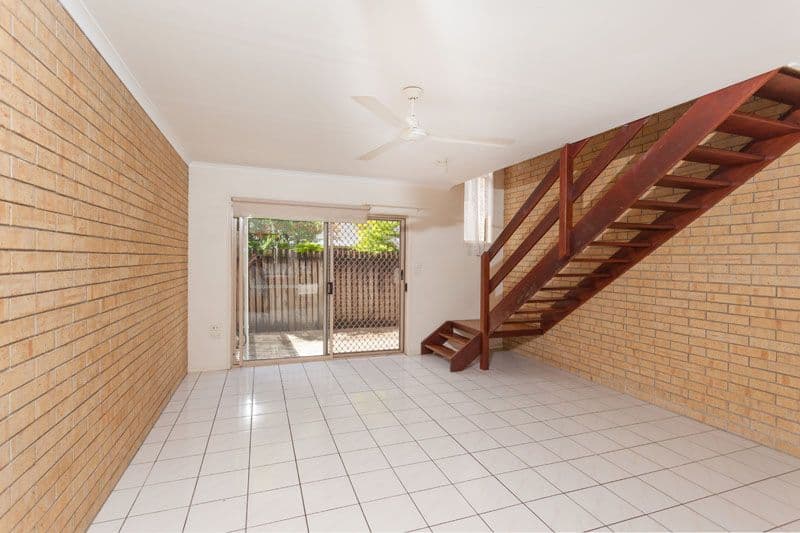 3 Grantala Street, MANOORA QLD 4870, Manoora - Thumbnail 4