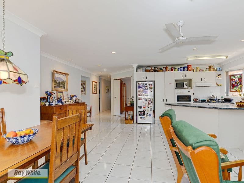8 Greygum Court, ROTHWELL QLD 4022, Rothwell - Thumbnail 4