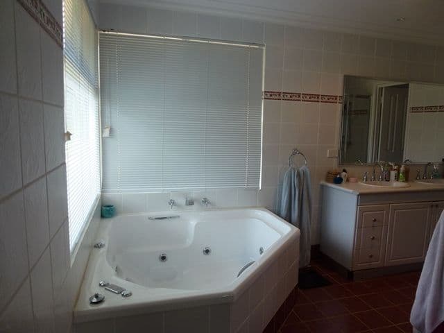 9 Angus Way, LOWER CHITTERING WA 6084, Lower Chittering - Thumbnail 8