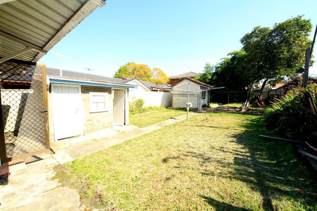 93 Rosemont Street, PUNCHBOWL NSW 2196, Punchbowl - Thumbnail 5