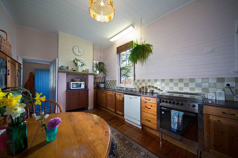 11 Hat Hill Road, BLACKHEATH NSW 2785, Blackheath - Thumbnail 5