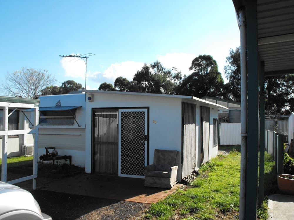 4 Woodrow Place, FIGTREE NSW 2525, Figtree - Image 1
