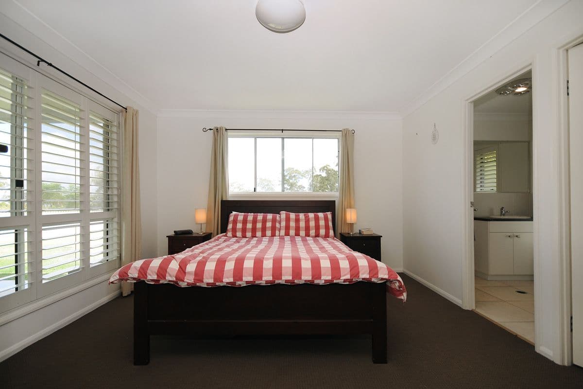 2 Hamilton Drive, VALE VIEW QLD 4352, Vale View - Thumbnail 6