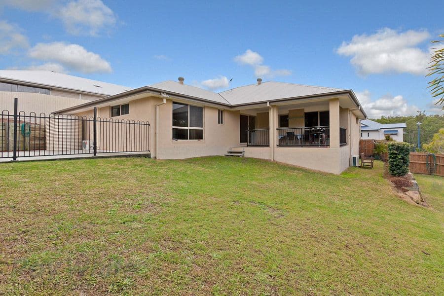59 Lakes Entrance Drive, SPRINGFIELD LAKES QLD 4300, Springfield Lakes - Thumbnail 2