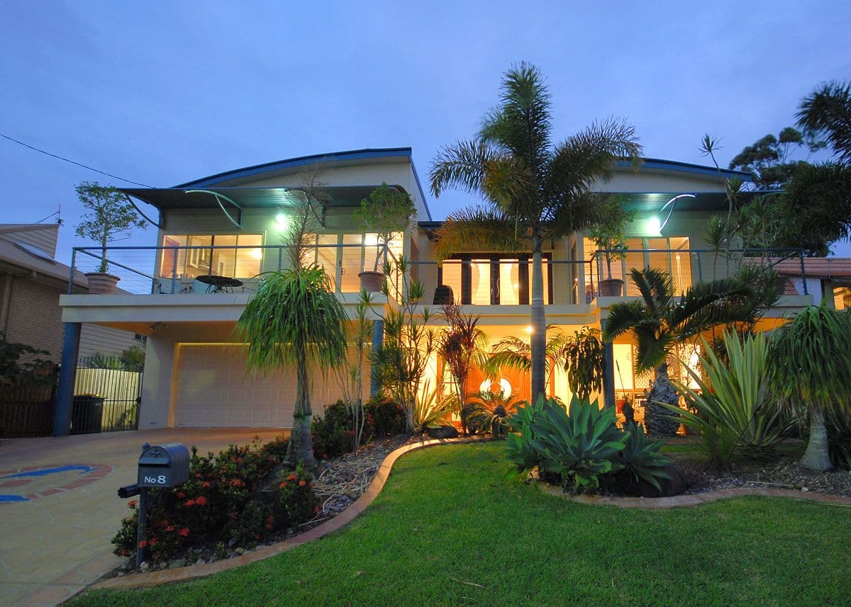 8 Regency Avenue, URRAWEEN QLD 4655, Urraween - Image 1