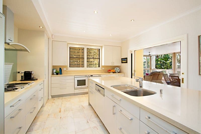 37 Laurel Avenue, CHELMER QLD 4068, Chelmer - Thumbnail 7
