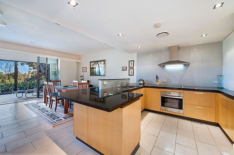 5233 Bay Hill Terrace, SANCTUARY COVE QLD 4212, Sanctuary Cove - Thumbnail 2