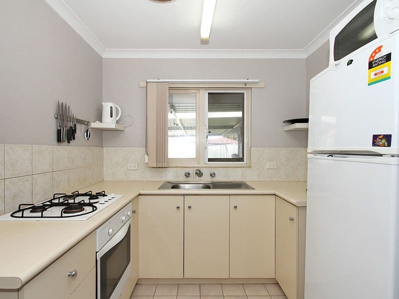 15B Calvert Way, GIRRAWHEEN WA 6064, Girrawheen - Thumbnail 5
