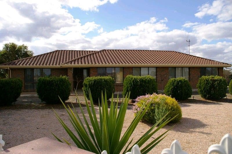 6 Seventh Street, Renmark SA 5341, Renmark North - Image 1