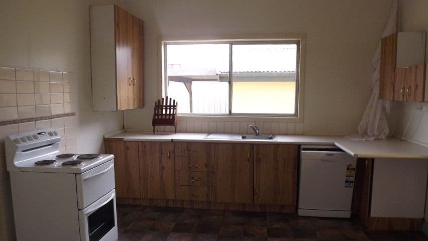 95 ORANGE Street, CONDOBOLIN NSW 2877, Condobolin - Thumbnail 7