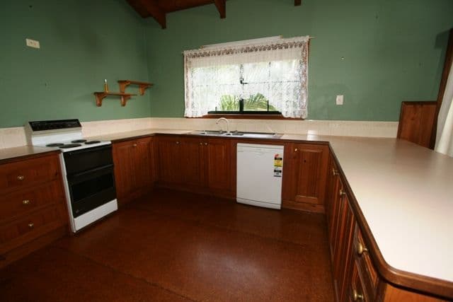 79 Hallway Drive, WIMBLEDON HEIGHTS VIC 3922, Wimbledon Heights - Thumbnail 6