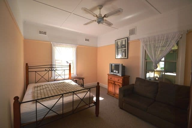 45 Oak Street, SEYMOUR VIC 3660, Seymour - Thumbnail 6