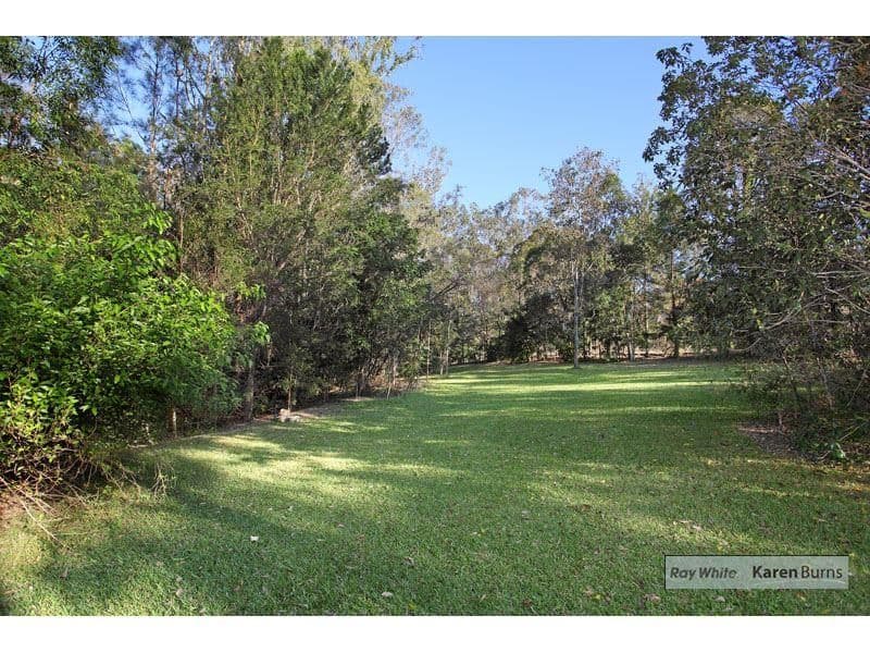 20 Kookaburra Street, KENMORE HILLS QLD 4069, Kenmore Hills - Thumbnail 2