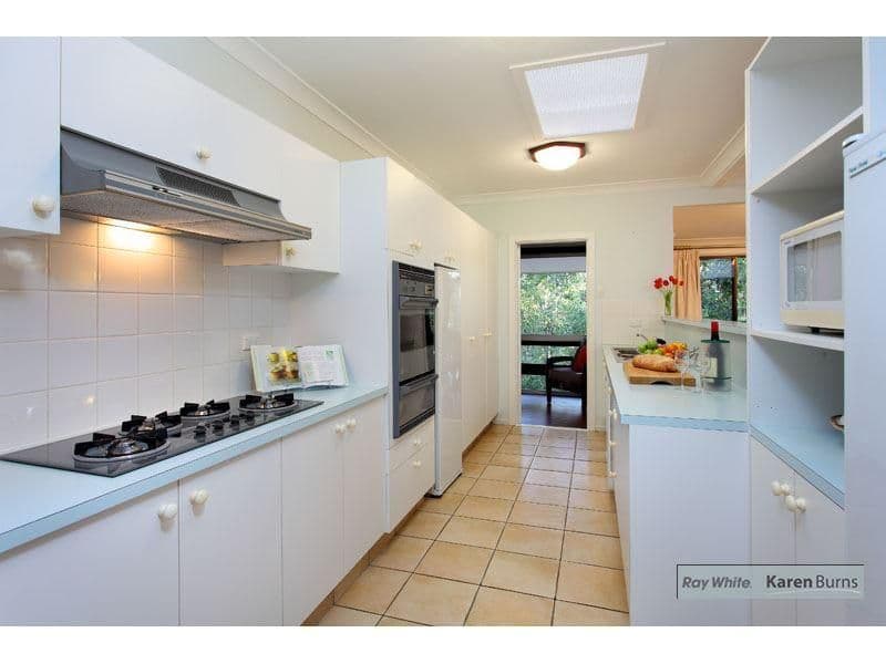 20 Kookaburra Street, KENMORE HILLS QLD 4069, Kenmore Hills - Thumbnail 5
