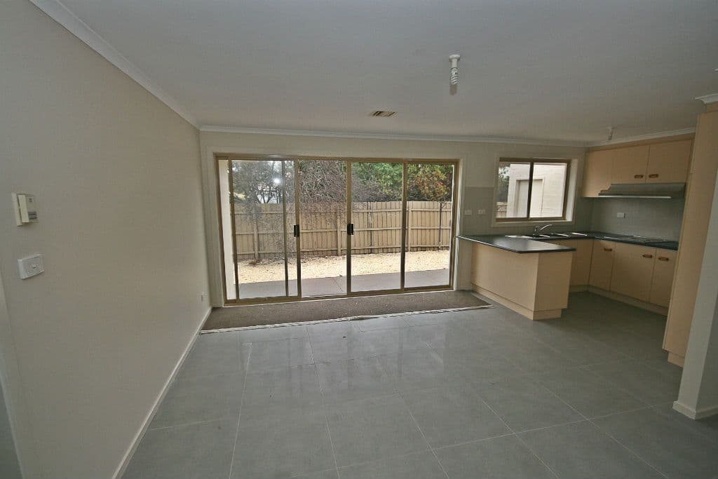297 Main Road East, ST ALBANS VIC 3021, St Albans - Thumbnail 4