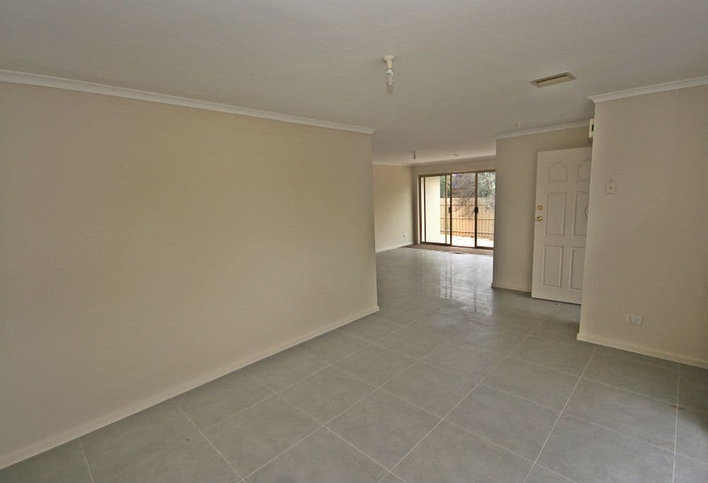 297 Main Road East, ST ALBANS VIC 3021, St Albans - Thumbnail 2