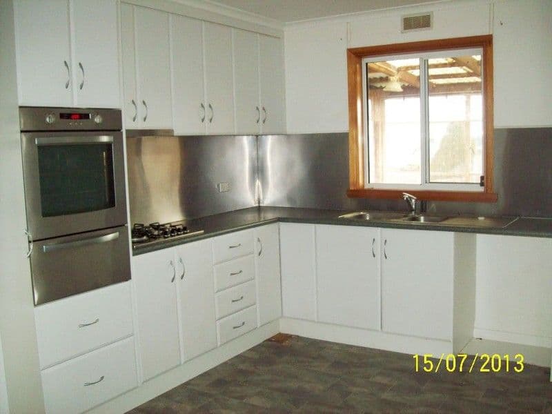 8  Carins Street, WAVERLEY TAS 7250, Waverley - Image 1