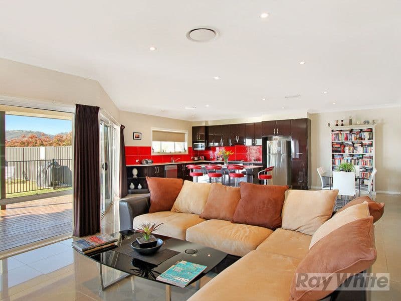 31 Sequoia Drive, TAMWORTH NSW 2340, Tamworth - Thumbnail 6