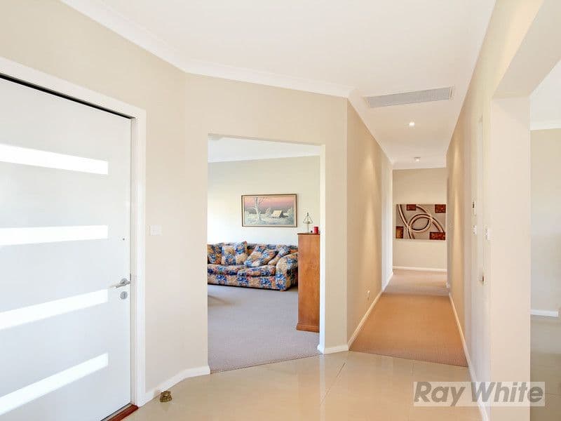 31 Sequoia Drive, TAMWORTH NSW 2340, Tamworth - Thumbnail 3